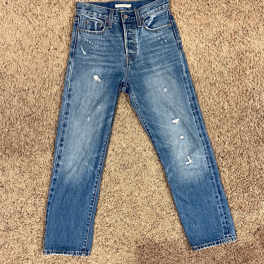 Levi’s Wedgie Straight Distressed Jeans